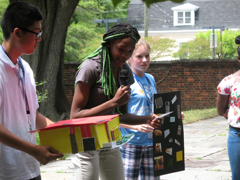 Students Explore Architecture “From the Ground Up”